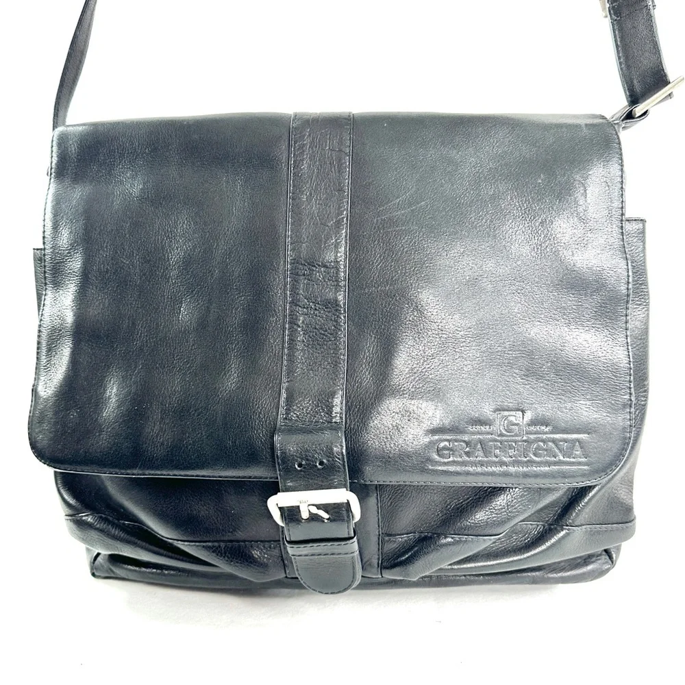 latico Black Leather Medium Messenger Bag Snap Flap Office Travel Commute